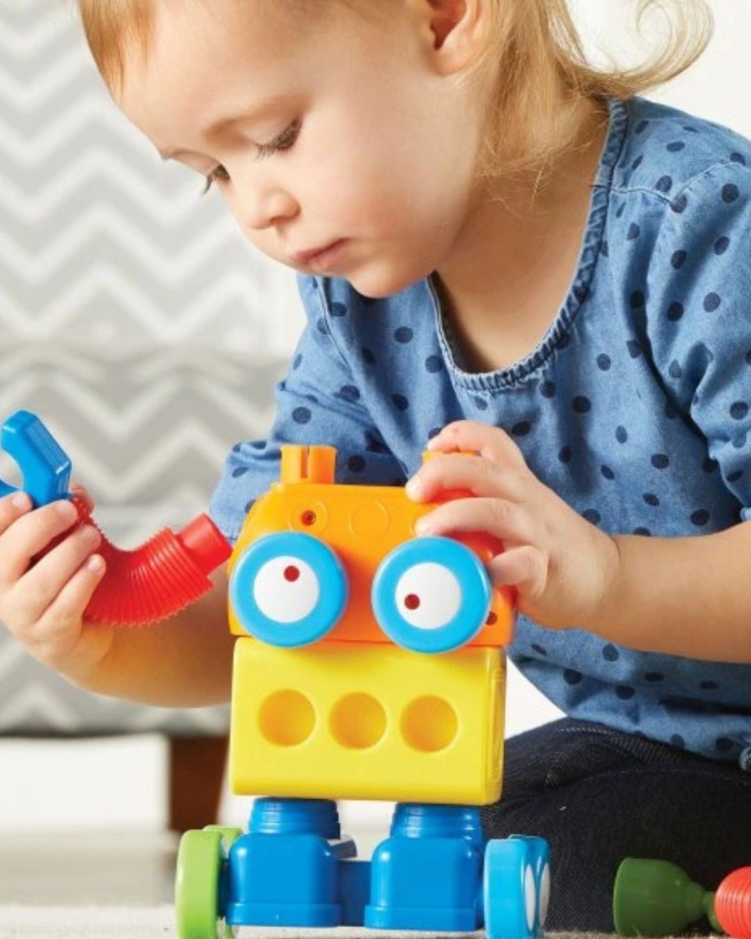 Learning Resources – 1-2-3 Postav to! Továrna na roboty